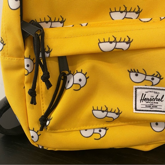 New Herschel Lisa Simpson (The Simpsons) Mini Backpack – Yellow - Picture 4 of 12